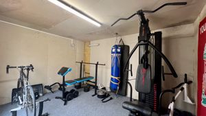 Photo 6- click for photo gallery